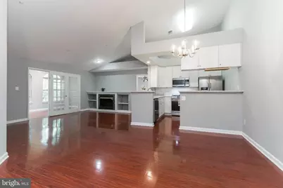 7708 Haynes Point Way #N, Alexandria, VA 22315 - Photo 6