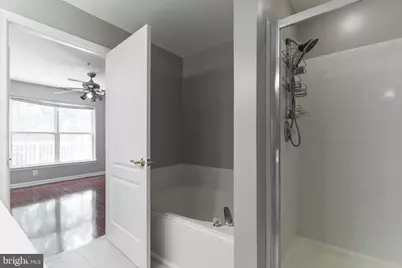 7708 Haynes Point Way #N, Alexandria, VA 22315 - Photo 28