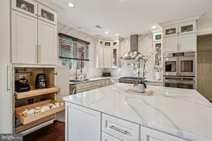 13303 Regal Crest Dr, Clifton, VA 20124 - Photo 16