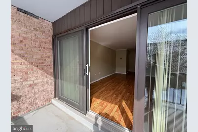 9733 Kings Crown Court #102, Fairfax, VA 22031 - Photo 14