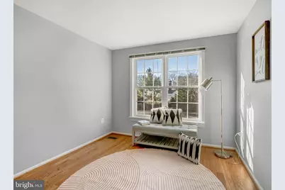 2067 Woodford Road, Vienna, VA 22182 - Photo 38