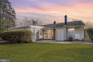 7402 Inzer St, Springfield, VA 22151 - Photo 28