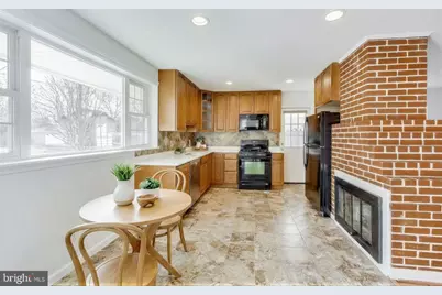 7402 Inzer Street, Springfield, VA 22151 - Photo 6