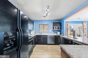 412 Patrick Ln, Herndon, VA 20170 - Photo 8