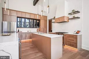 3126 Headrow Cir, Falls Church, VA 22042 - Photo 8