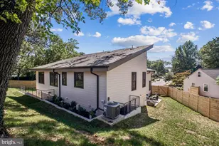 3126 Headrow Cir, Falls Church, VA 22042 - Photo 76