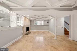 8463 Yellow Leaf Ct, Springfield, VA 22153 - Photo 24