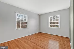 704 Alabama Dr, Herndon, VA 20170 - Photo 8