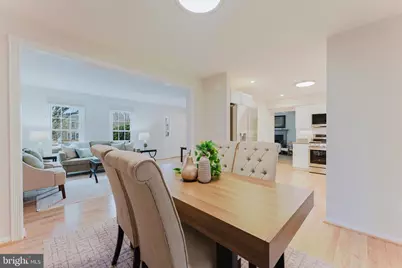 9010 Lake Braddock Drive, Burke, VA 22015 - Photo 20