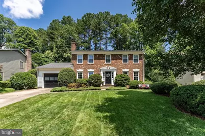 9010 Lake Braddock Drive, Burke, VA 22015 - Photo 72