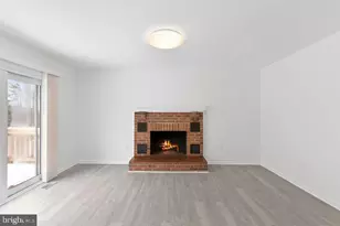 6129 Franconia Station Ln, Alexandria, VA 22310 - Photo 6