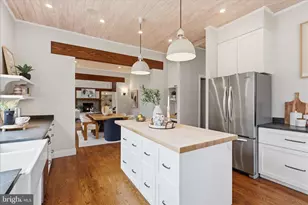 945 Hickory Run Ln, Great Falls, VA 22066 - Photo 26