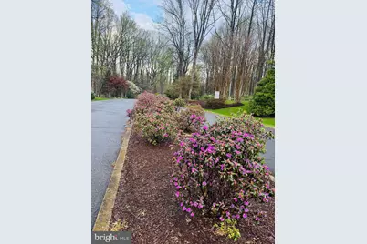 5605 Smoke Rise Lane, Fairfax Station, VA 22039 - Photo 4