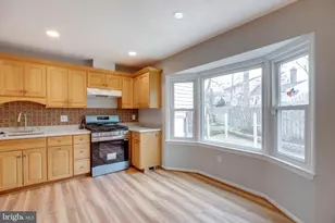 8000 Lady Lewis Ct, Springfield, VA 22153 - Photo 6