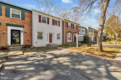 6136 Gothwaite Drive, Centreville, VA 20120 - Photo 2