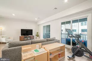 2747 Velocity Rd, Herndon, VA 20171 - Photo 8