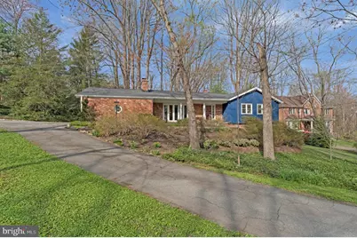 1438 Brookhaven Drive, McLean, VA 22101 - Photo 4