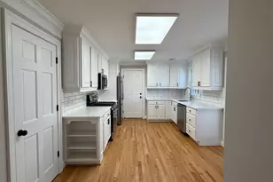 9438 Wallingford Dr, Burke, VA 22015 - Photo 4