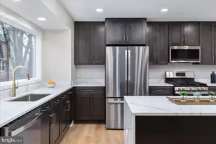 10147 Oakwood Chase Ct, Oakton, VA 22124 - Photo 14