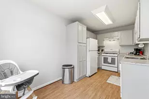 8206 Crossbrook Ct, Lorton, VA 22079 - Photo 6