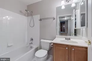 7752 Milford Haven Dr, Lorton, VA 22079 - Photo 14