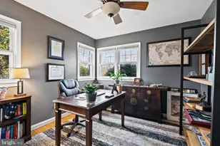 2001 Paul Spring Pkwy, Alexandria, VA 22308 - Photo 16