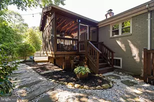 2001 Paul Spring Pkwy, Alexandria, VA 22308 - Photo 30
