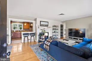 2001 Paul Spring Pkwy, Alexandria, VA 22308 - Photo 4