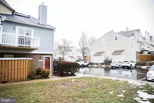 4451 Pembrook Village Dr, Alexandria, VA 22309 - Photo 2