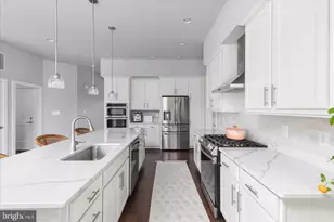 8734 Lukens Ln, Alexandria, VA 22309 - Photo 14