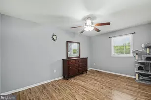 7207 Jayhawk St, Annandale, VA 22003 - Photo 8