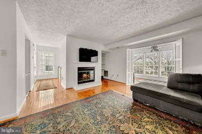 10147 Oakton Terrace Road, Oakton, VA 22124 - Photo 8