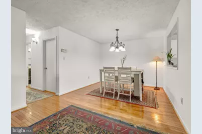 10147 Oakton Terrace Road, Oakton, VA 22124 - Photo 10