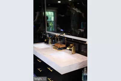 12183 Holly Knoll Circle, Great Falls, VA 22066 - Photo 26