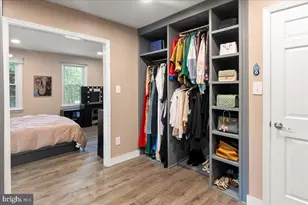 12183 Holly Knoll Cir, Great Falls, VA 22066 - Photo 28