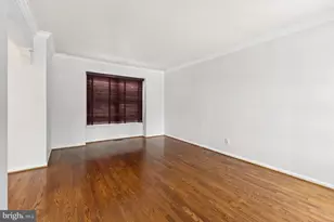 14422 Coachway Dr, Centreville, VA 20120 - Photo 4