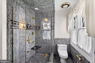 714 Seneca Rd, Great Falls, VA 22066 - Photo 38