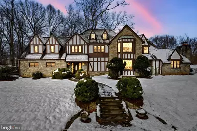 714 Seneca Road, Great Falls, VA 22066 - Photo 2