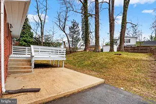 3601 Crest Dr, Annandale, VA 22003 - Photo 28