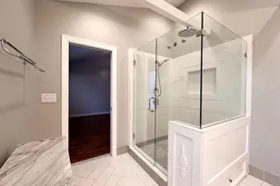 4201 Timber Meadow Dr, Fairfax, VA 22030 - Photo 18