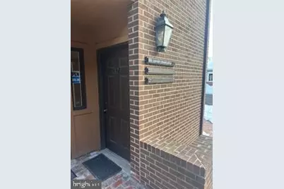 692 Pine Street #B3, Herndon, VA 20170 - Photo 2