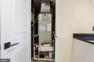 5903 Mt Eagle Dr, Alexandria, VA 22303 - Photo 26