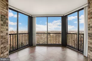 5903 Mt Eagle Dr, Alexandria, VA 22303 - Photo 8