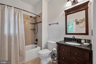 8825 Stolen Moments Terrace, Fairfax, VA 22031 - Photo 36