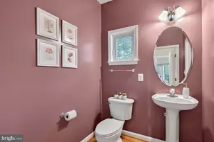 8825 Stolen Moments Terrace, Fairfax, VA 22031 - Photo 14