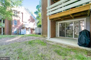7598 Lakeside Village Dr, Falls Church, VA 22042 - Photo 38