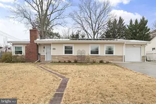 6703 Cimarron St, Springfield, VA 22150 - Photo 2