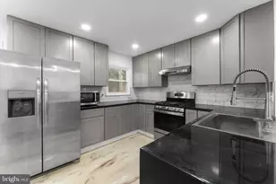 6703 Cimarron St, Springfield, VA 22150 - Photo 12