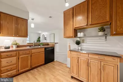 6111 Wigmore Lane #F, Alexandria, VA 22315 - Photo 8