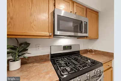 6111 Wigmore Lane #F, Alexandria, VA 22315 - Photo 8